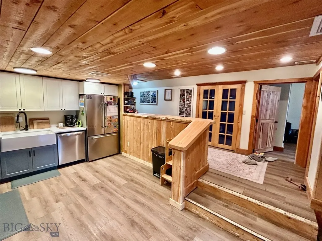 3957 Blacktail Road Dillon MT 59725
