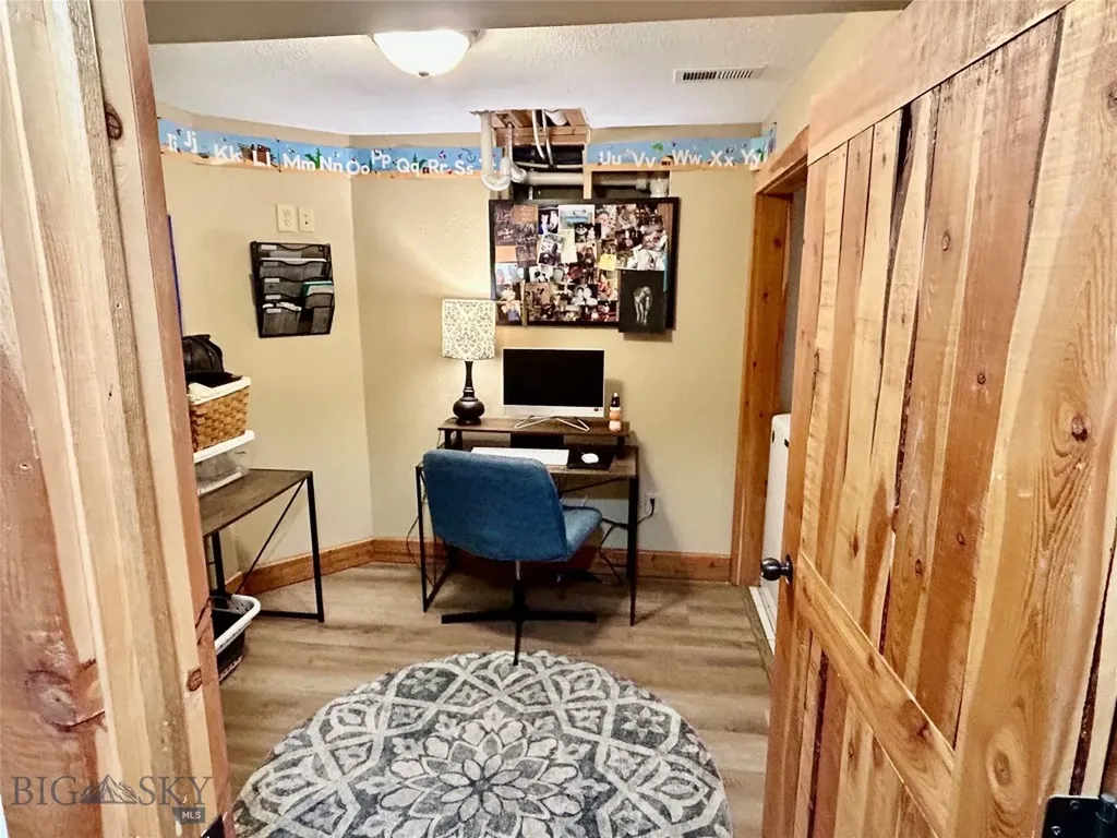 3957 Blacktail Road Dillon MT 59725