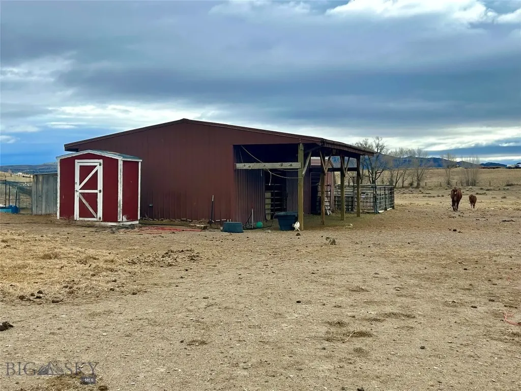 3957 Blacktail Road Dillon MT 59725