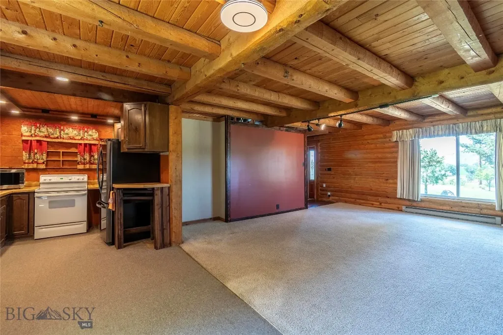 84 Highway 191 Big Timber MT 59011