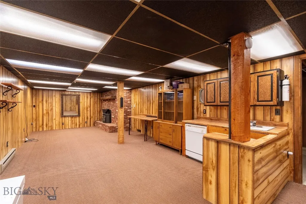 84 Highway 191 Big Timber MT 59011