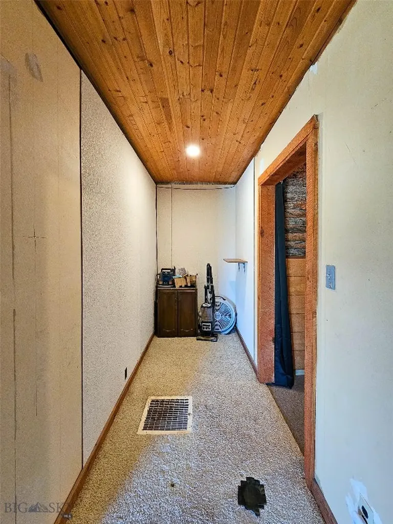 84 Highway 191 Big Timber MT 59011