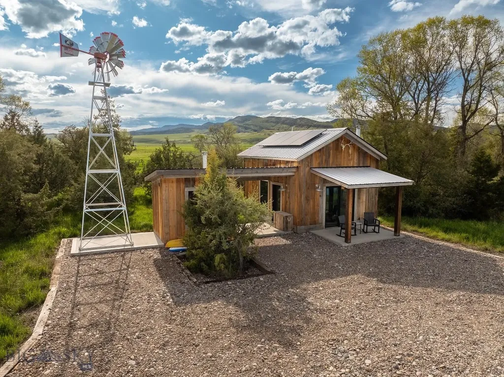 15 Meridian Road Three Forks MT 59752