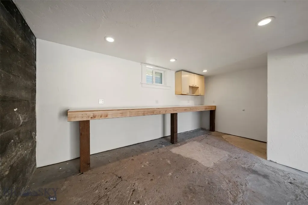 1201 W Steele Street Butte MT 59701