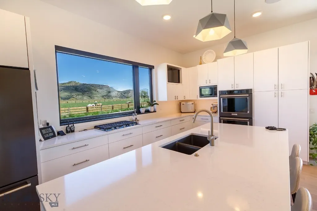 15 Meridian Road Three Forks MT 59752