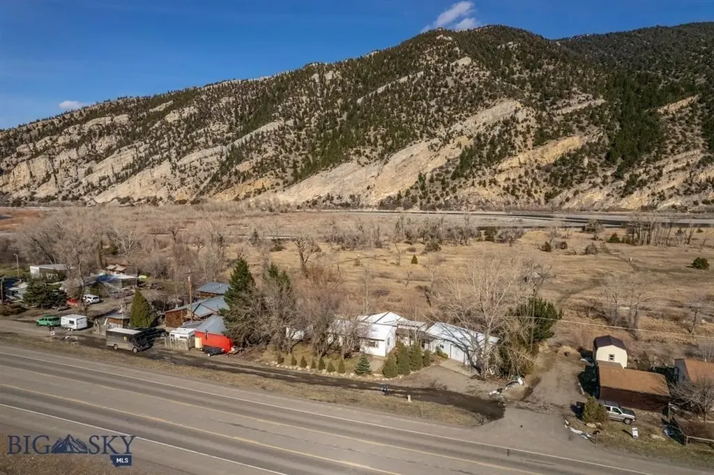 5042 Us Highway 89 S Livingston MT 59047