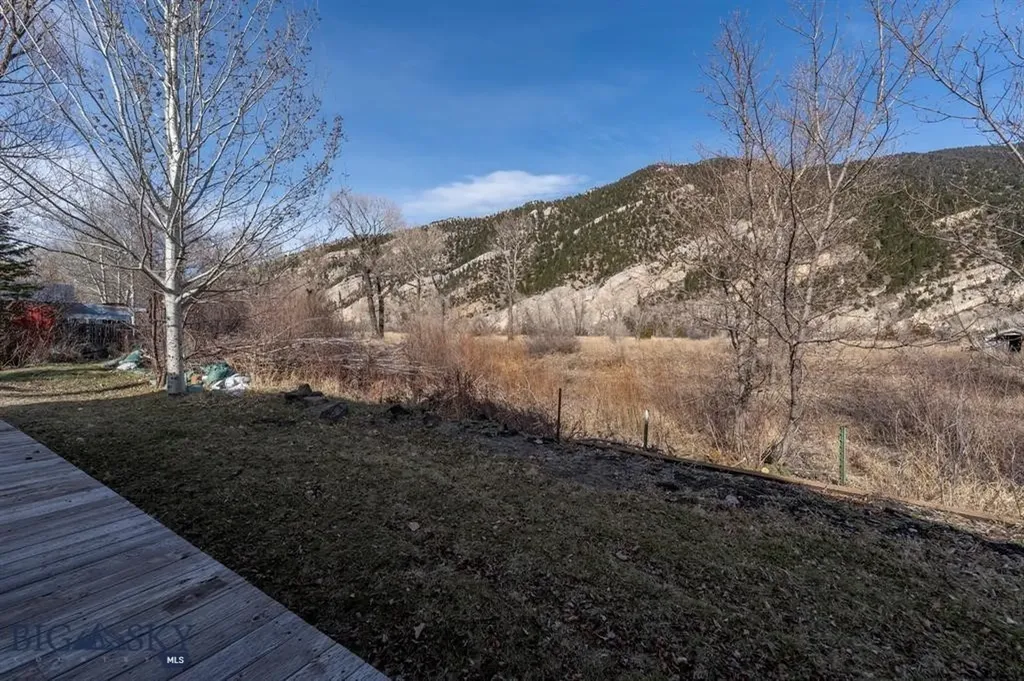 5042 Us Highway 89 S Livingston MT 59047