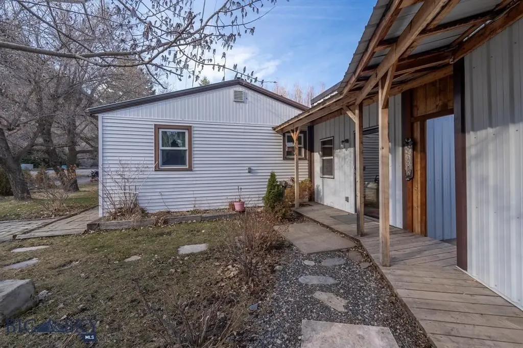 5042 Us Highway 89 S Livingston MT 59047