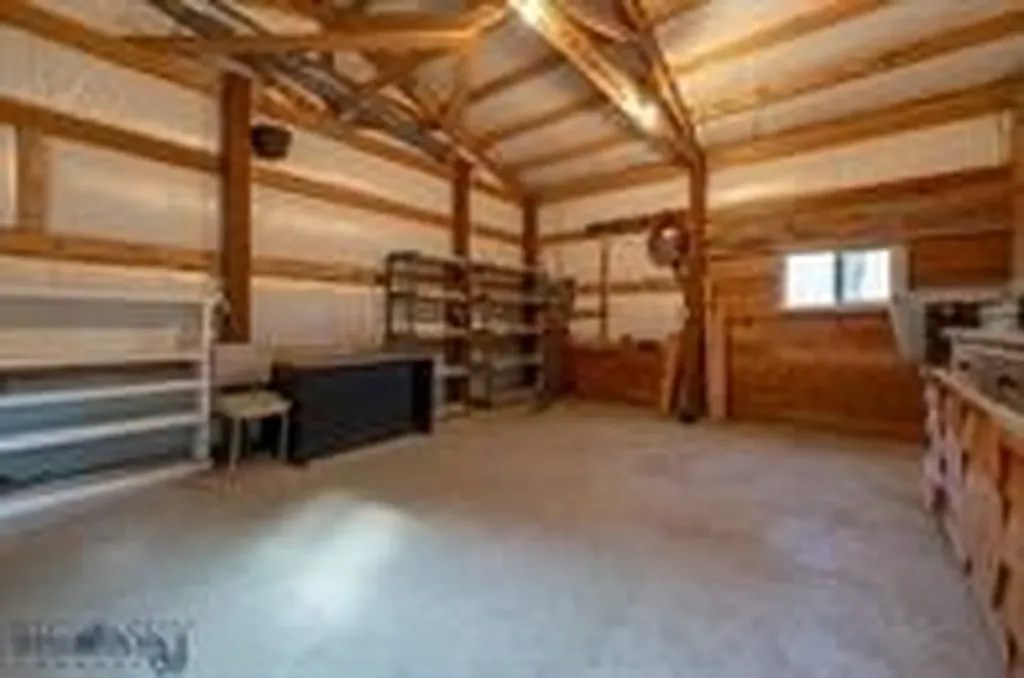 5042 Us Highway 89 S Livingston MT 59047
