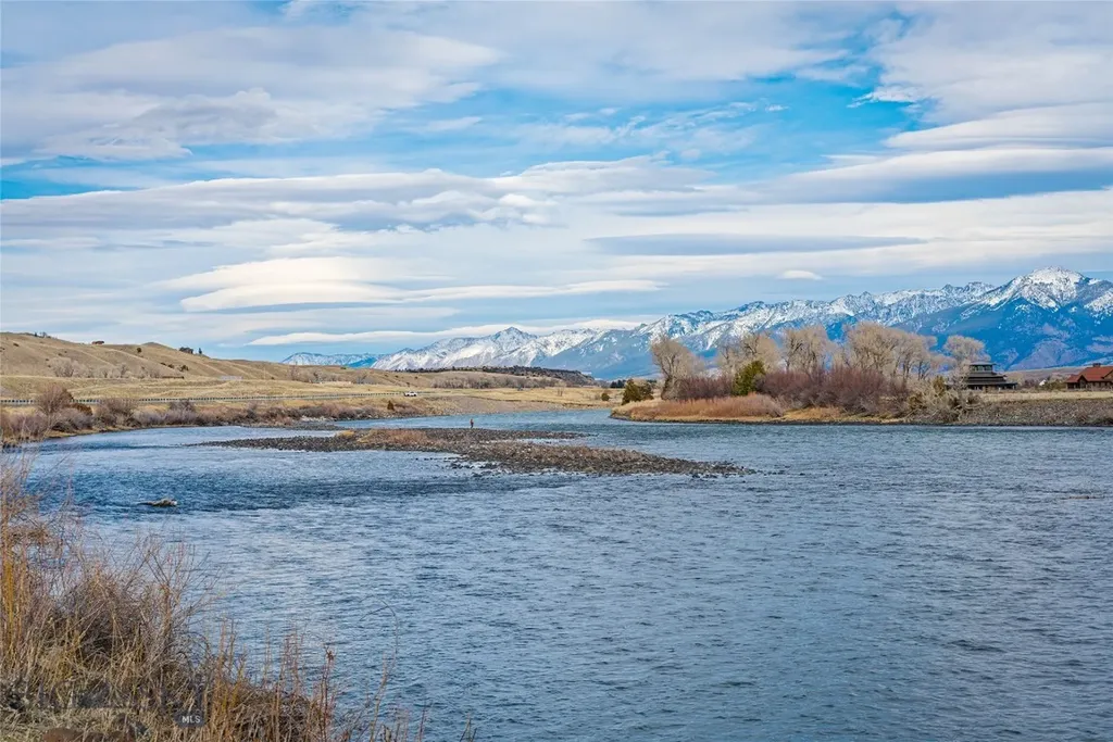 Tbd Highway 89 Emigrant MT 59027