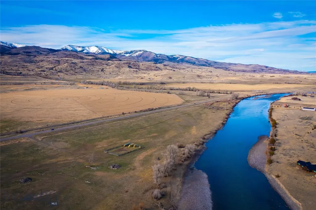 Tbd Highway 89 Emigrant MT 59027