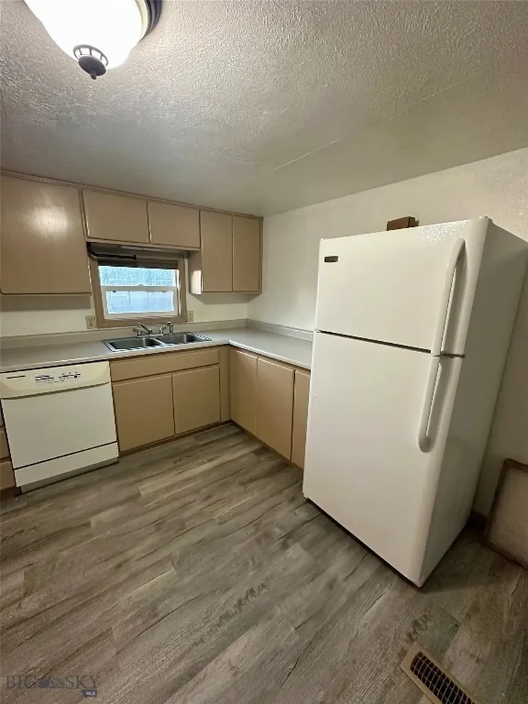 1025 Montana Avenue Deer Lodge MT 59722