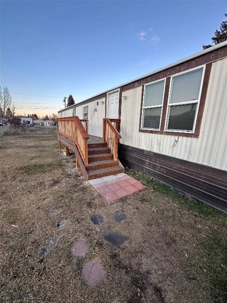1025 Montana Avenue Deer Lodge MT 59722