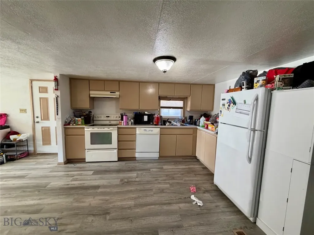 1025 Montana Avenue Deer Lodge MT 59722