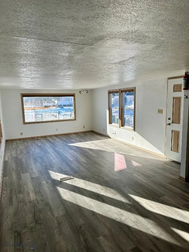 1025 Montana Avenue Deer Lodge MT 59722