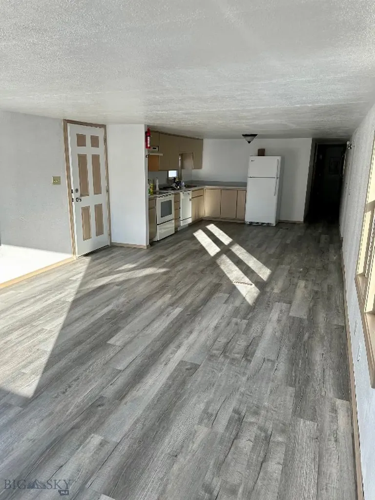 1025 Montana Avenue Deer Lodge MT 59722