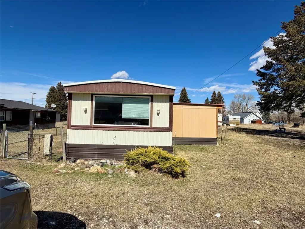 1025 Montana Avenue Deer Lodge MT 59722