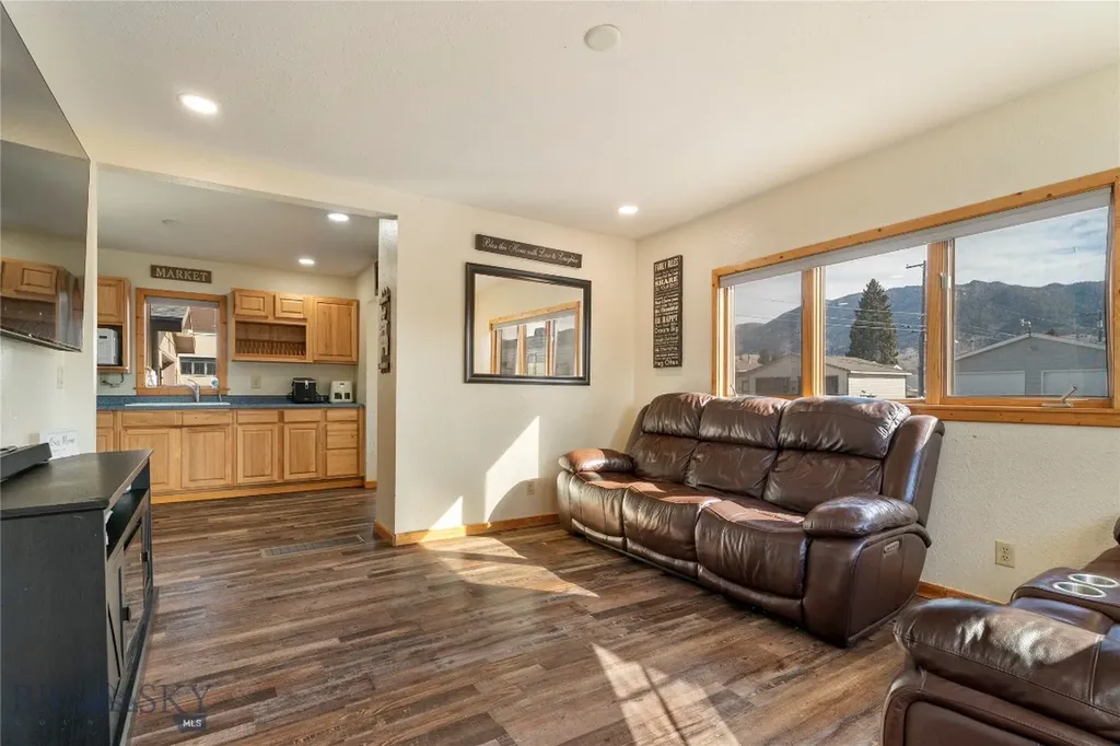2545 Amherst Avenue Butte MT 59701