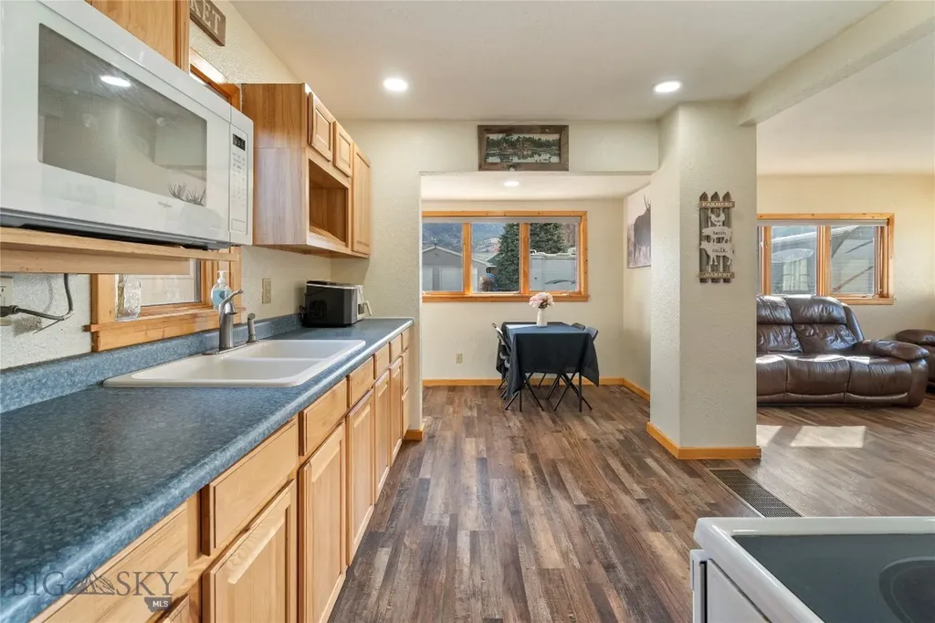 2545 Amherst Avenue Butte MT 59701