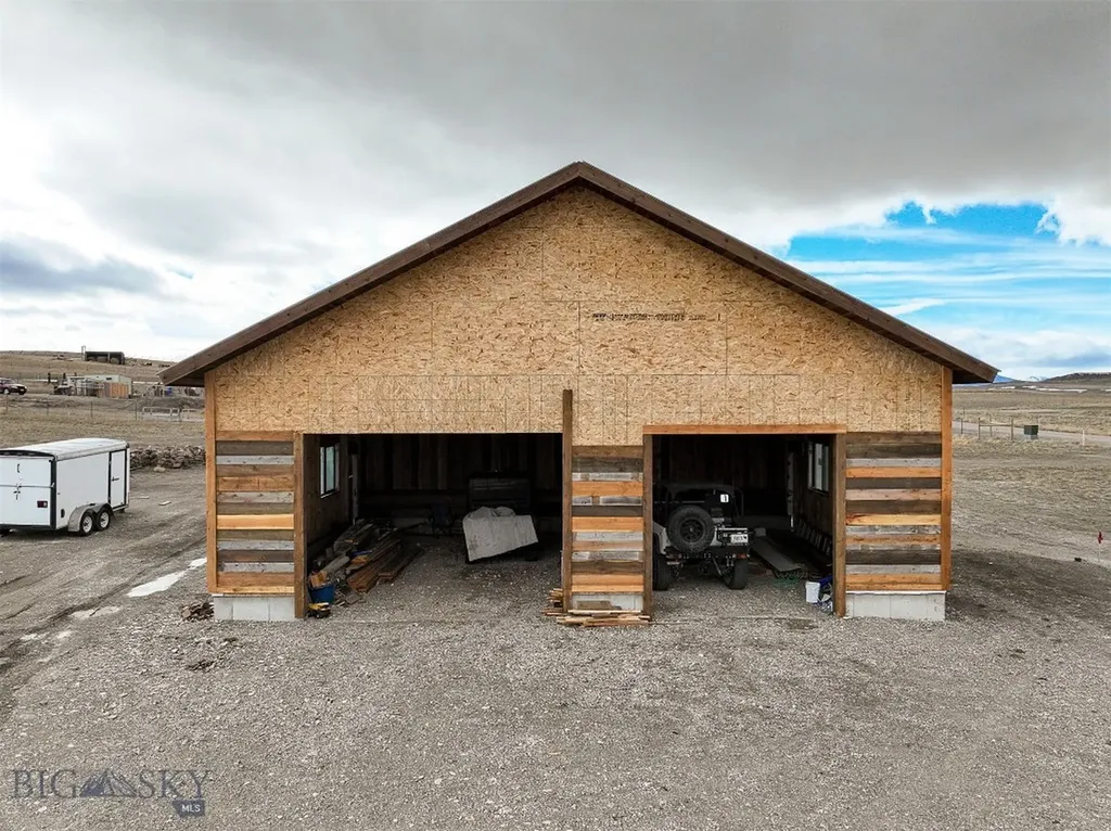1371 Whoop Up Trail Augusta MT 59410
