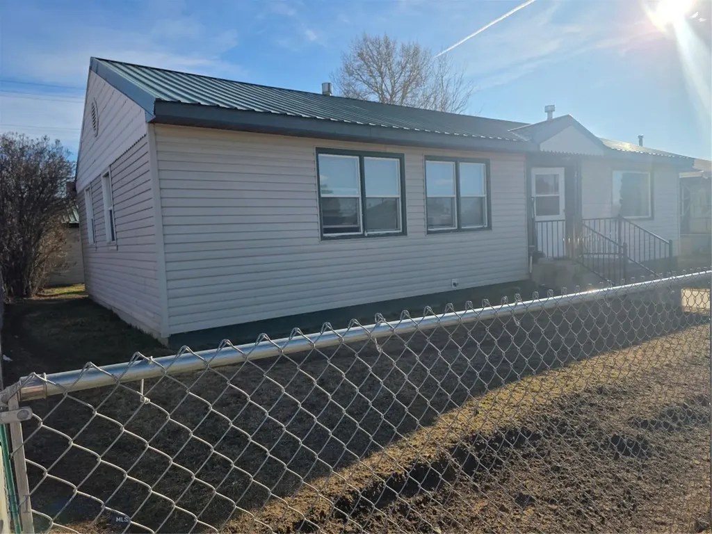 2840 Bayard Street Butte MT 59701