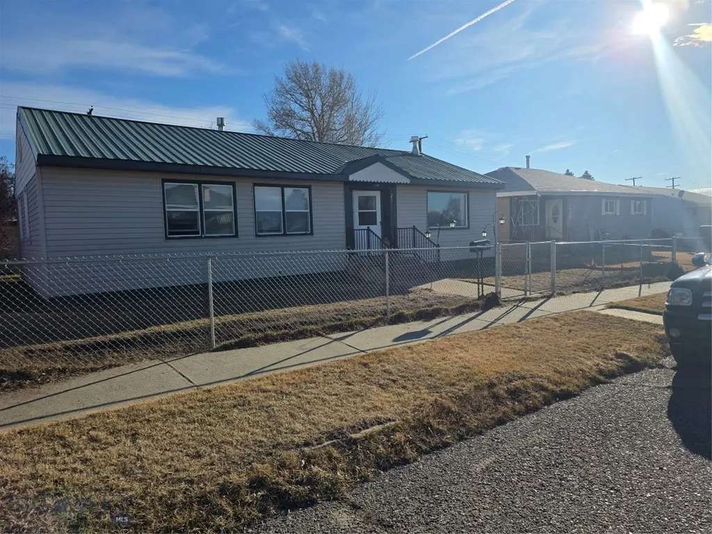 2840 Bayard Street Butte MT 59701