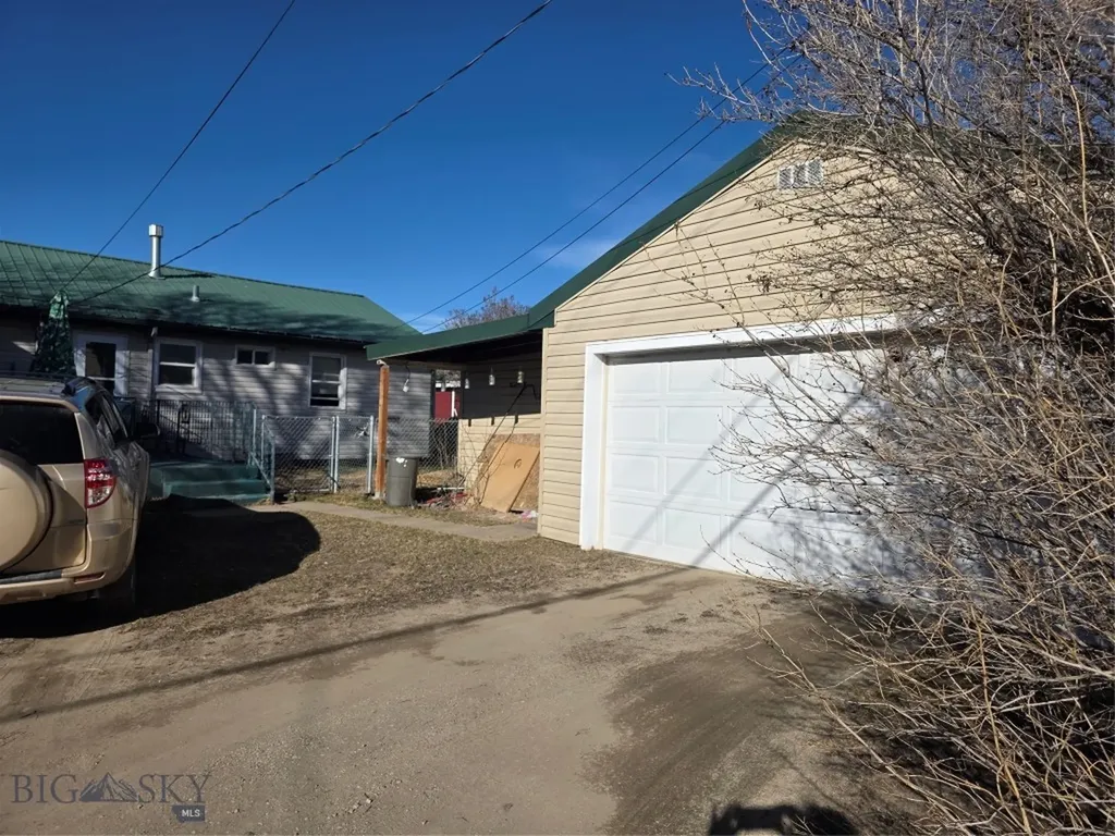 2840 Bayard Street Butte MT 59701