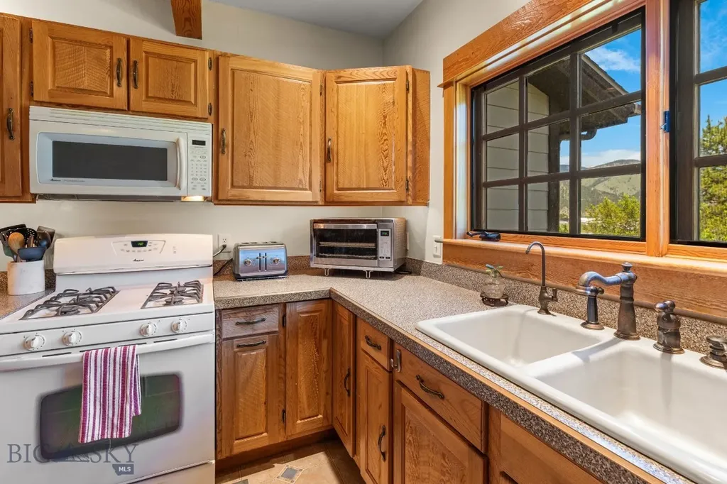 250 Silver Run Road Big Sky MT 59730