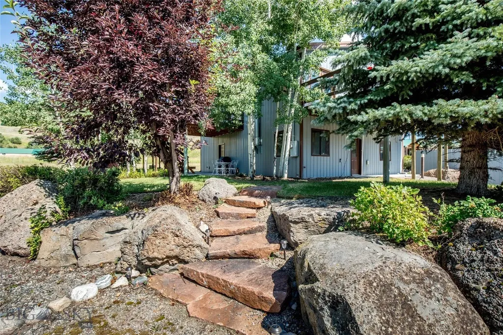 18 Sturdy Lane Cameron MT 59720
