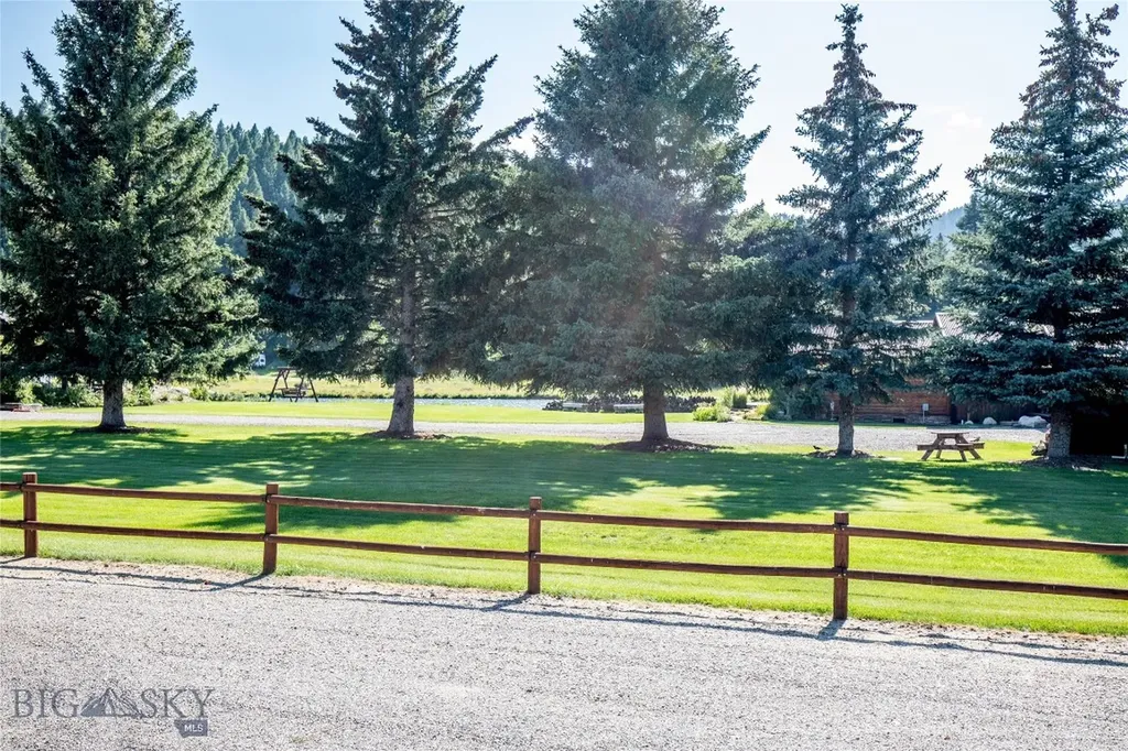 18 Sturdy Lane Cameron MT 59720