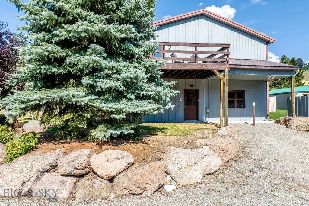 18 Sturdy Lane Cameron MT 59720