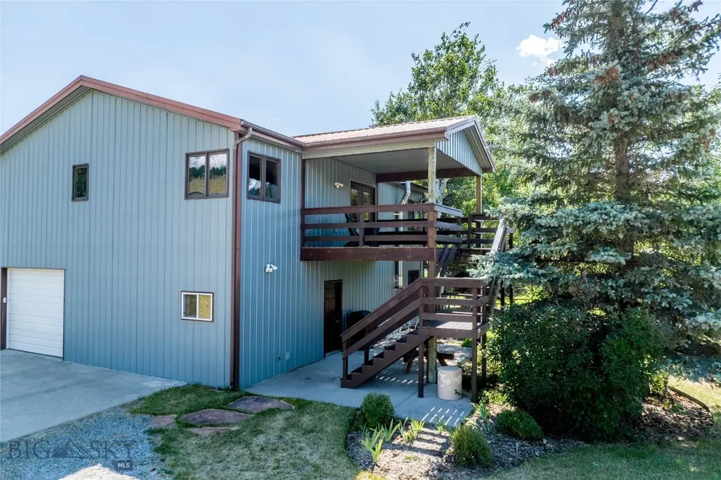 18 Sturdy Lane Cameron MT 59720