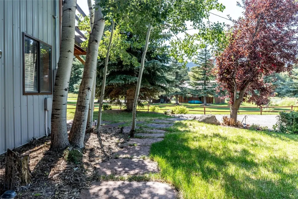 18 Sturdy Lane Cameron MT 59720