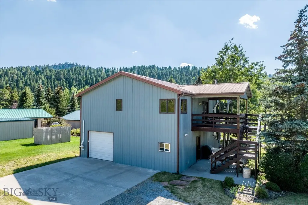 18 Sturdy Lane Cameron MT 59720