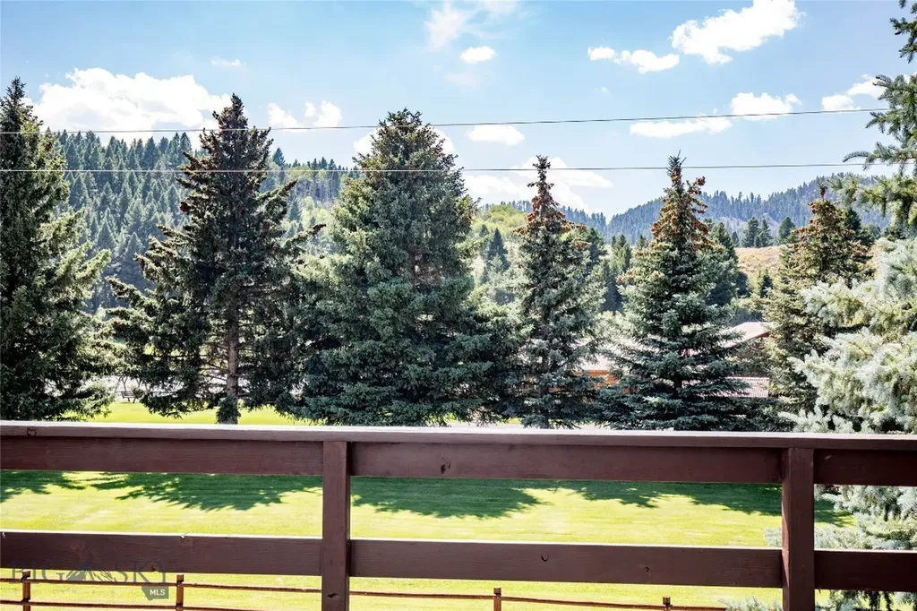 18 Sturdy Lane Cameron MT 59720