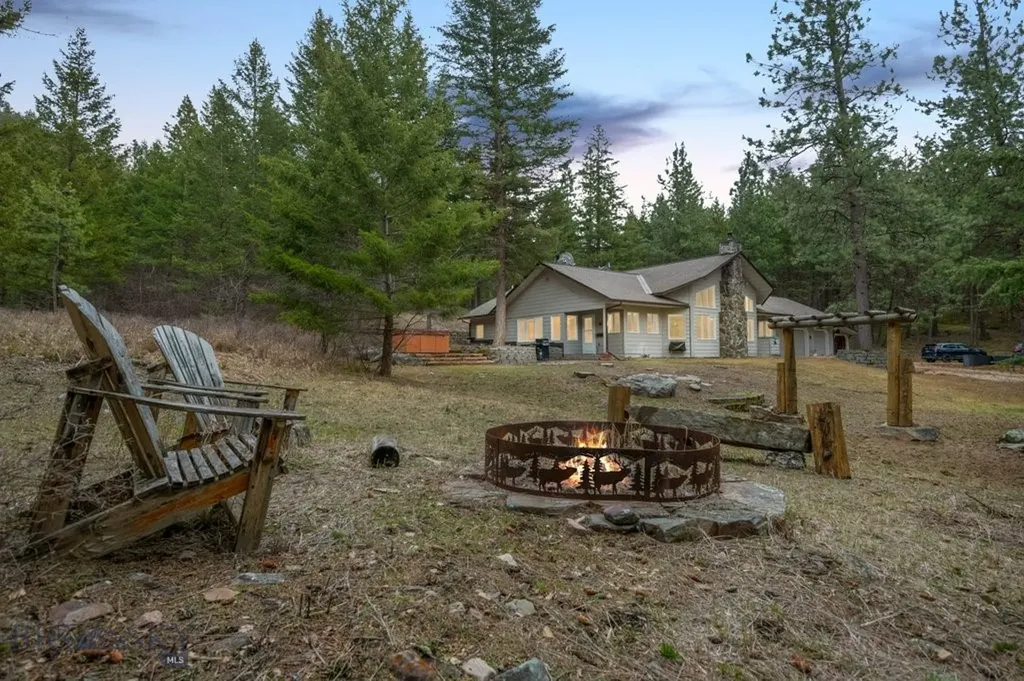 14300 Cambridge Road Bonner MT 59823