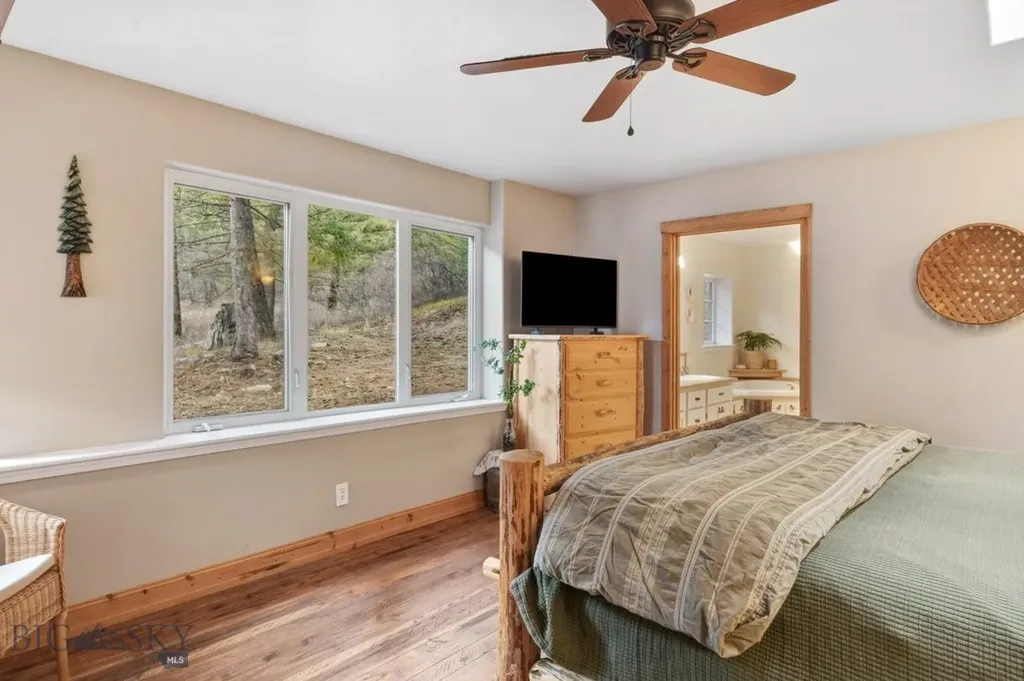 14300 Cambridge Road Bonner MT 59823