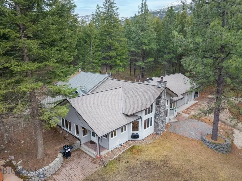 14300 Cambridge Road Bonner MT 59823