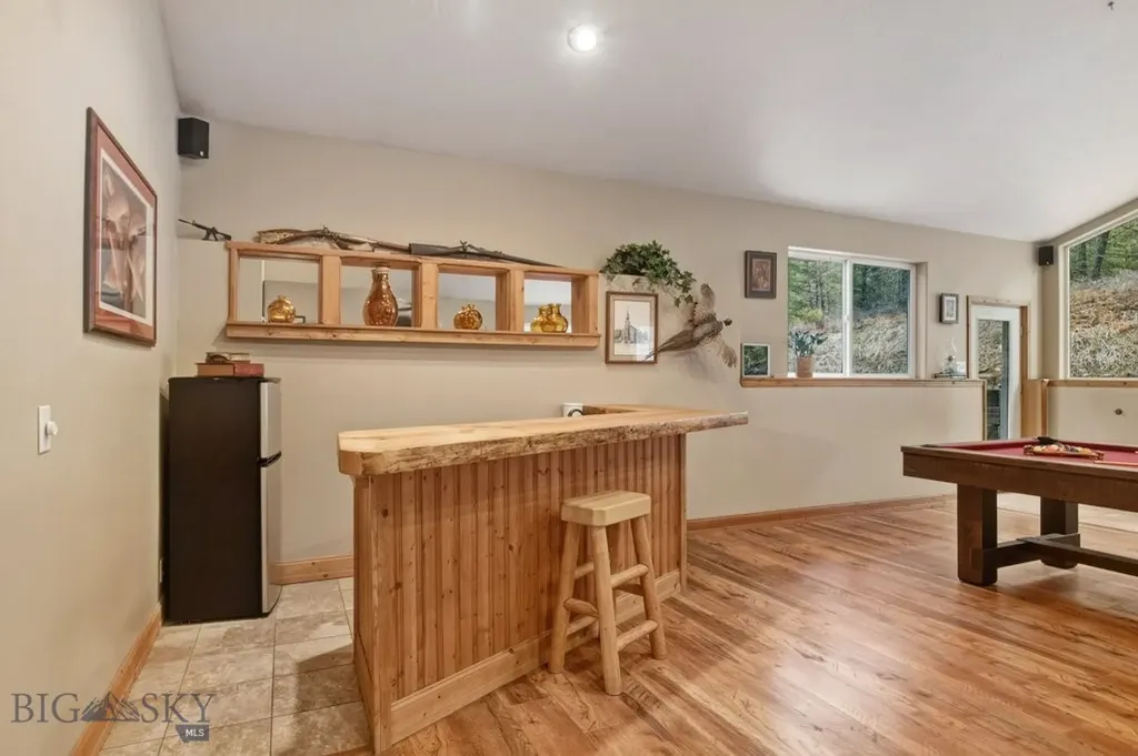 14300 Cambridge Road Bonner MT 59823