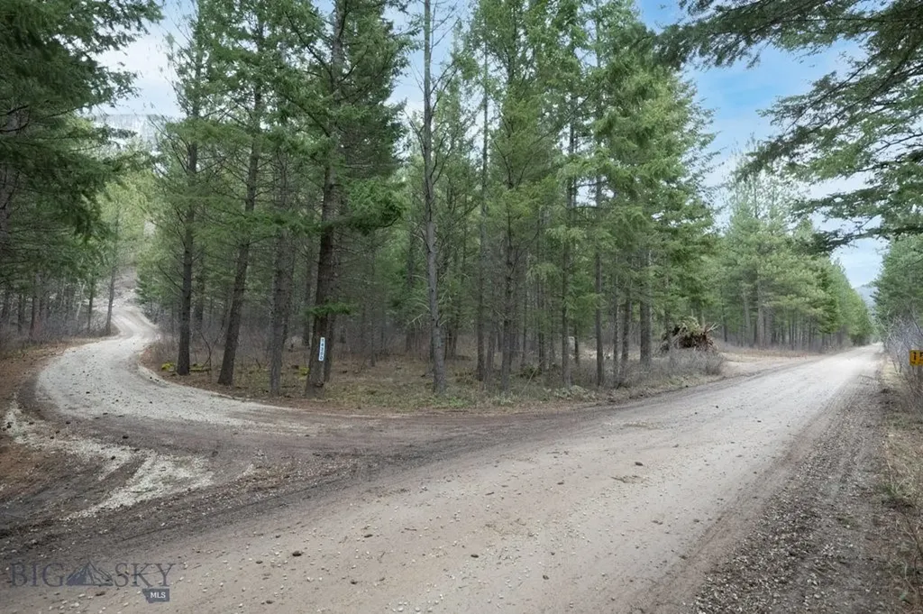 14300 Cambridge Road Bonner MT 59823