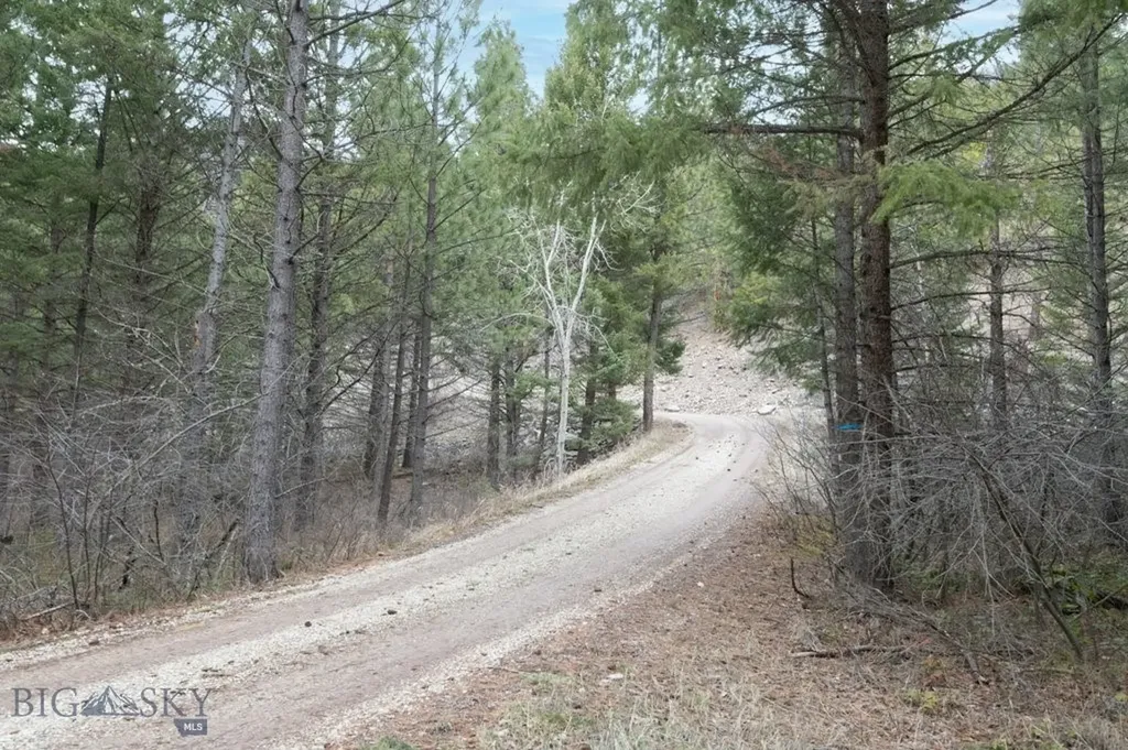 14300 Cambridge Road Bonner MT 59823