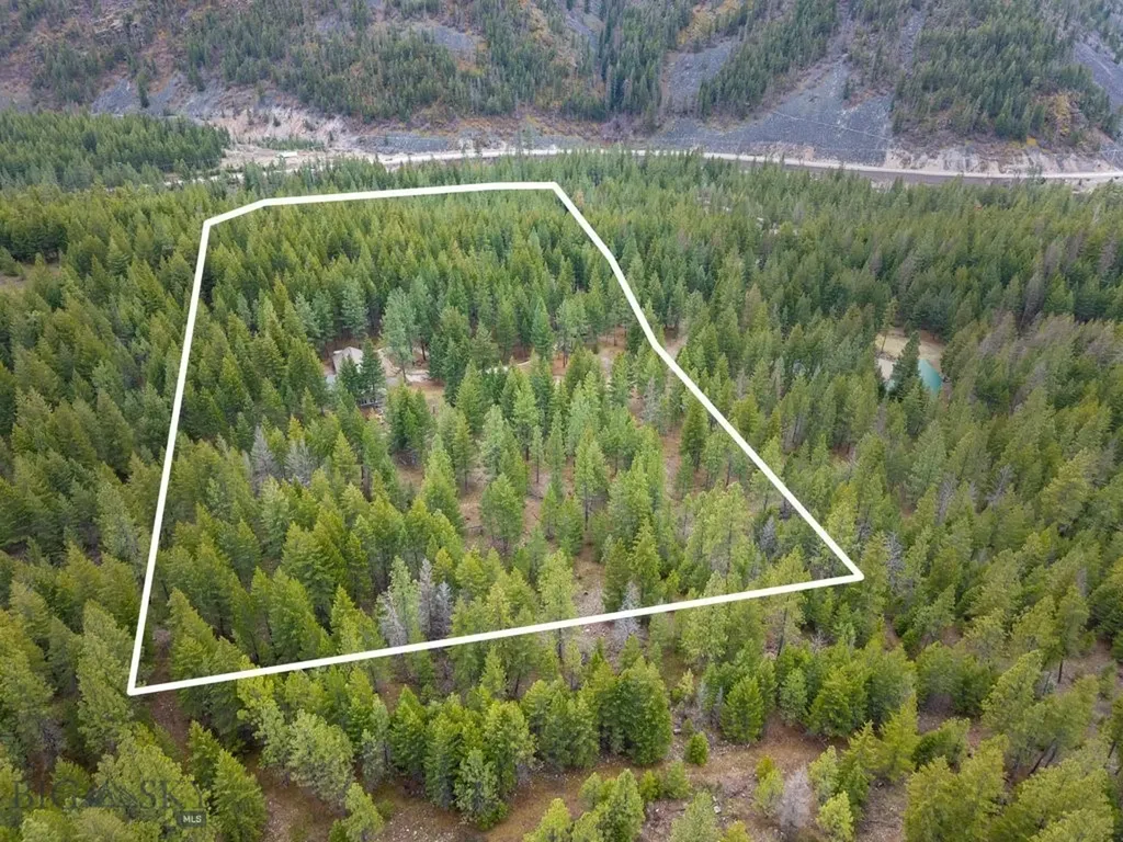 14300 Cambridge Road Bonner MT 59823