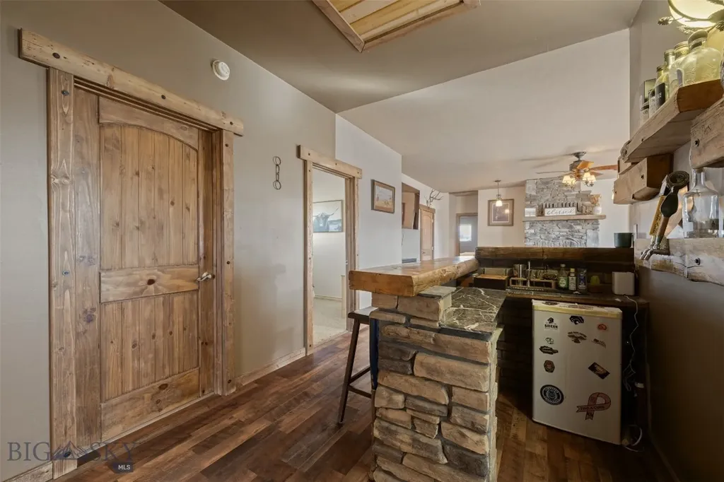 110 Mountain View Lane Deer Lodge MT 59722