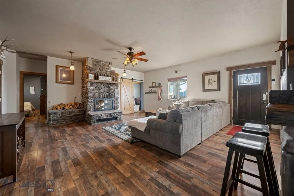 110 Mountain View Lane Deer Lodge MT 59722