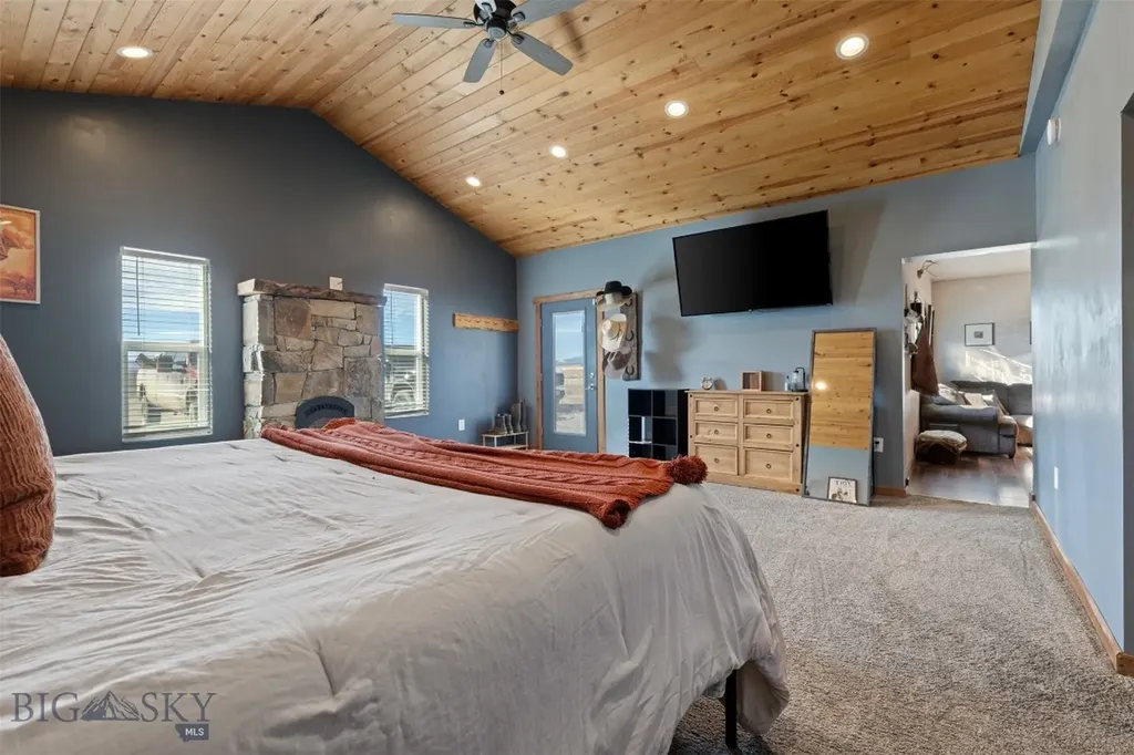 110 Mountain View Lane Deer Lodge MT 59722