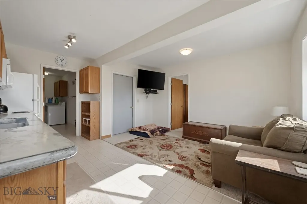 110 Mountain View Lane Deer Lodge MT 59722