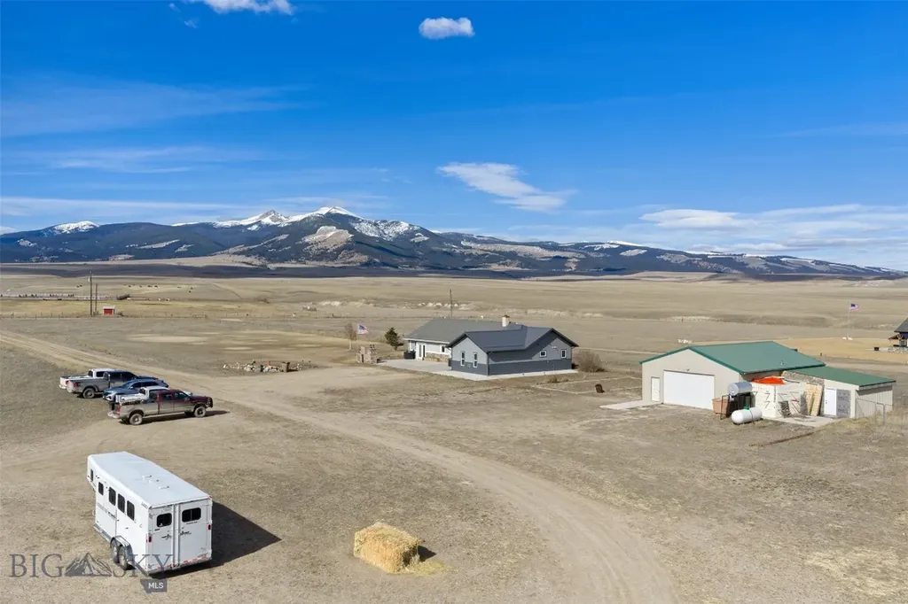 110 Mountain View Lane Deer Lodge MT 59722
