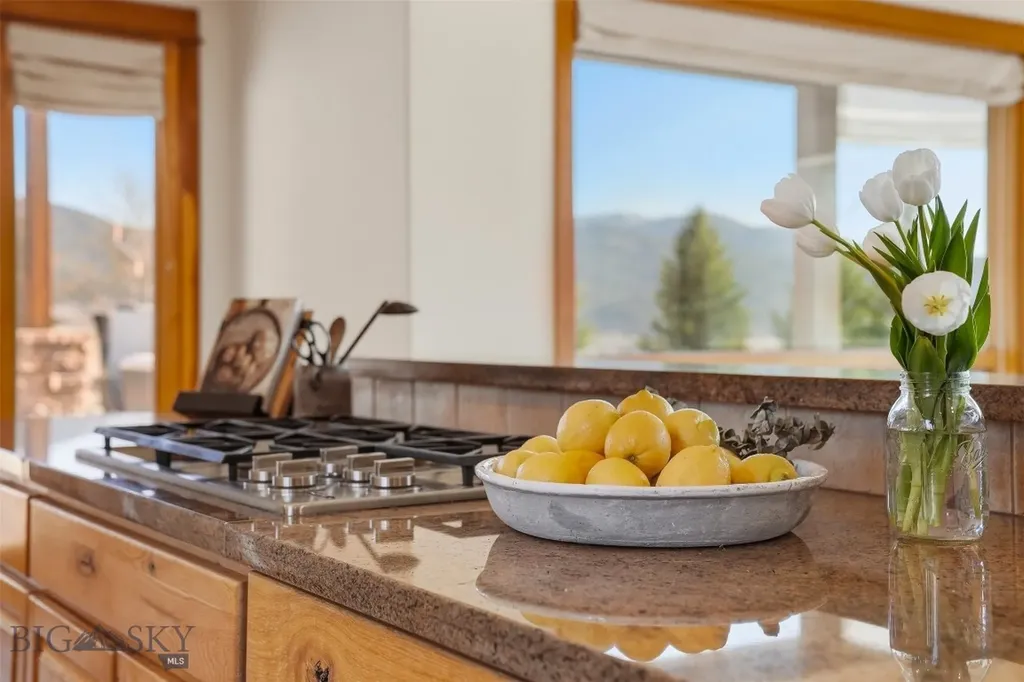585 Wildrose Lane Bozeman MT 59715