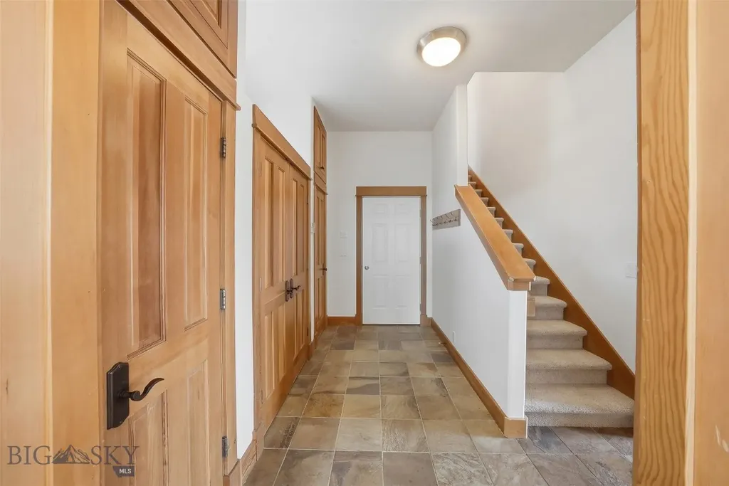 585 Wildrose Lane Bozeman MT 59715