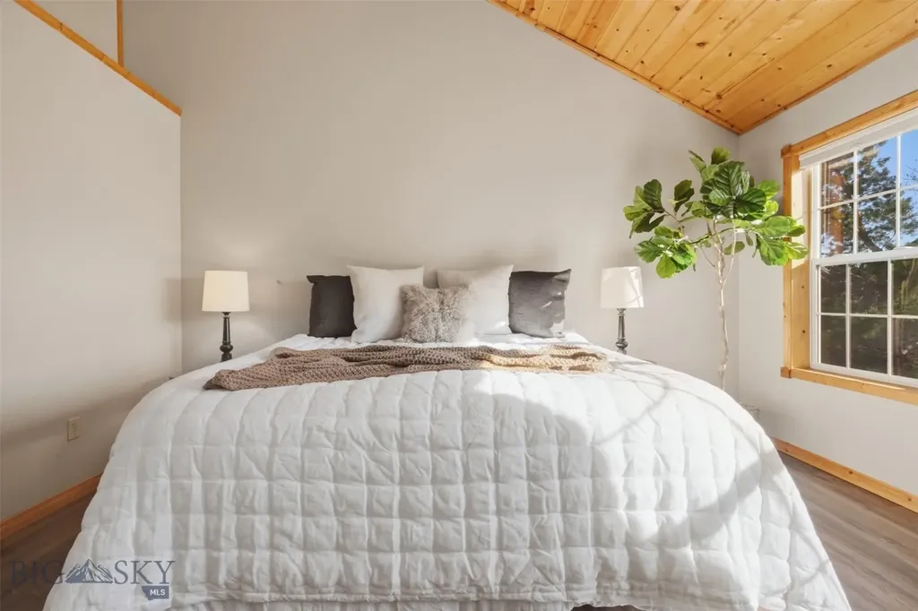 66 Elizabeth Court Bozeman MT 59718